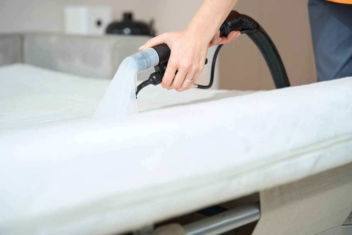 how-to-clean-a-mattress