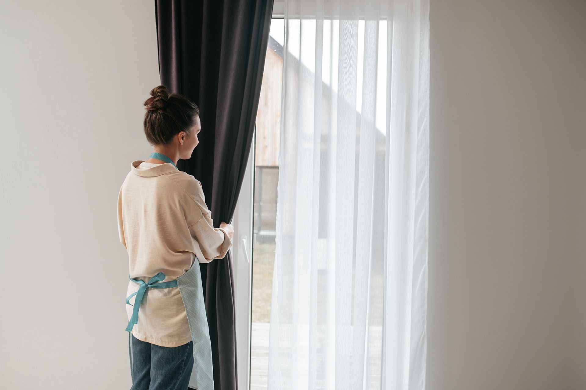 how-to-clean-curtains-without-washing